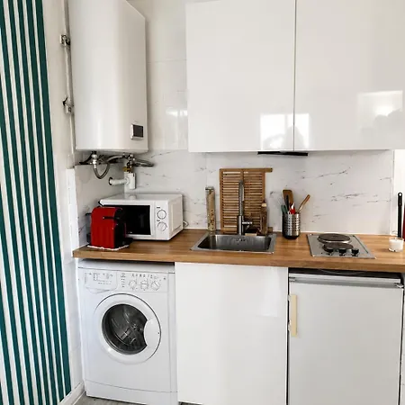 Appartement Bright With Balcony At The Foot Of The Sea Nice
