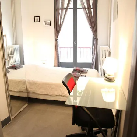 Appt 3 Chambes Au Coeur De Nice-5 Mns Plages Apartment *