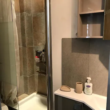 Apartment Appt 3 Chambes Au Coeur De Nice-5 Mns Plages *