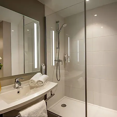 Hotel Ibis Budget Californie Lenval