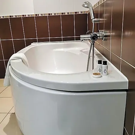 Hotel Esatitude