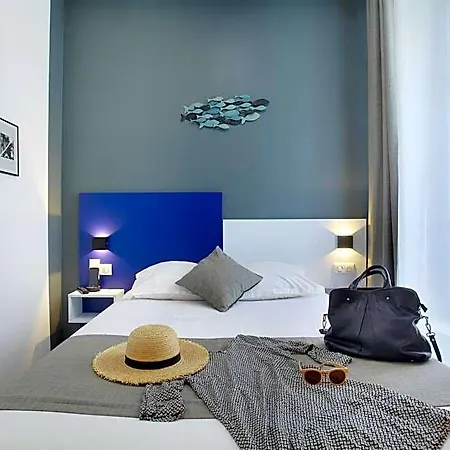 Hotel L'alcôve 3*