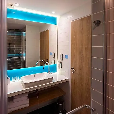 Hotel Express - - Grand Arenas By Ihg