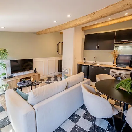 Luxe Et Charme Authentique 4 Couchages Elegant Au Coeur Du Vieux Apartment Nice