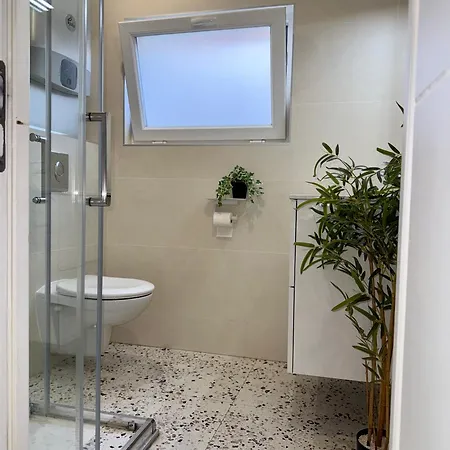 Coastal Gem - Private Parking & Air Conditioning Appartement Nice