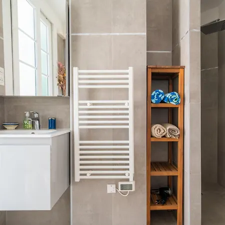Apartment Exclusive Floor - Nice