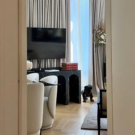 Appartement Port Of - Scooters Included Nice