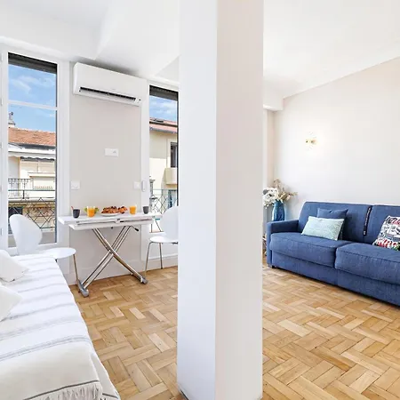 Apartment Cosy Rooftop With Terrace - Happy *