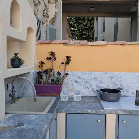 Dieu Be Guest house 3*