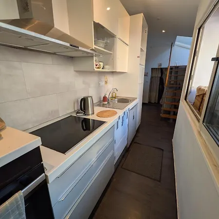 Dieu Be Guest house Nice