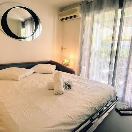 Wehost Barety - Blooming Balcony Retreat - 3-4prs * Nice