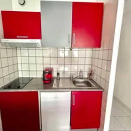 In Complex With Pool And Tennis Court * Nice