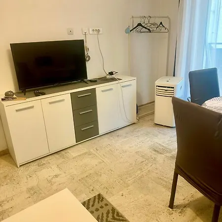 Double Only For Women Femal Homestay Nice
