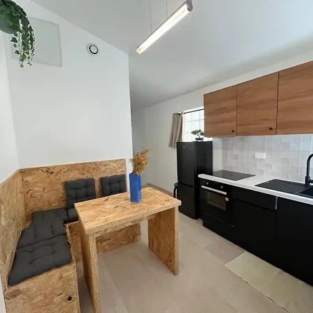 Holiday home Cyrille Besset Maisonnette Climatisee Proche De Toutes Commodites *