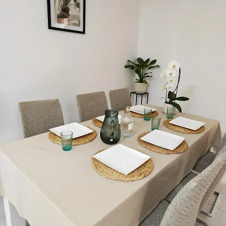 Maison Azur Villa *