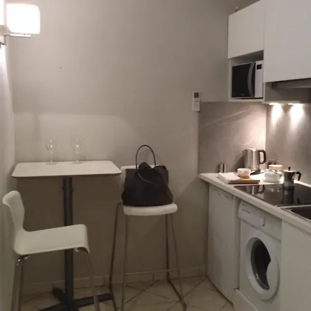 Guest house Cozy Quiet In The Heart Of Nice
