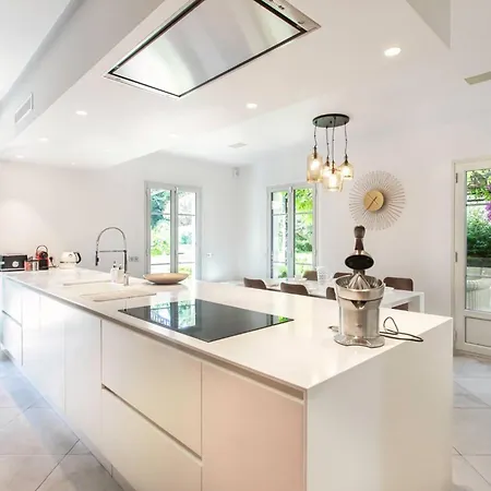 S2 Staywizus - House For 12p Swiming Pool Ac Bbq 10 Mins From Sea