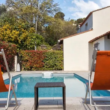 Havre De Paix Avec Piscine Sur Les Hauteurs De Holiday home
