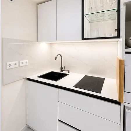 Cocon D Amour Studio Avec Jacuzzi Terrasse Et Parking Prive Holiday home