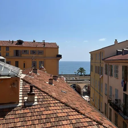 Homestay Bord De Nice