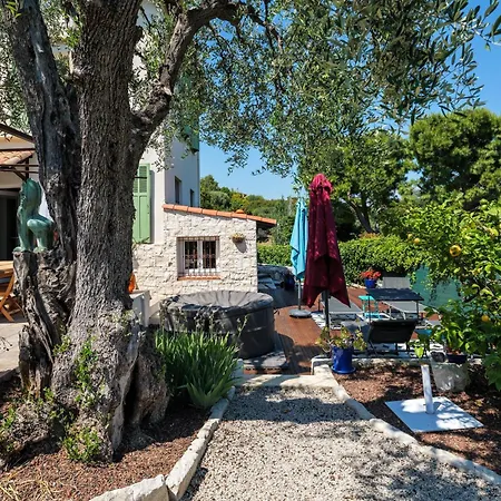 Villa Charming Sea View With Jacuzzi And Private Garden