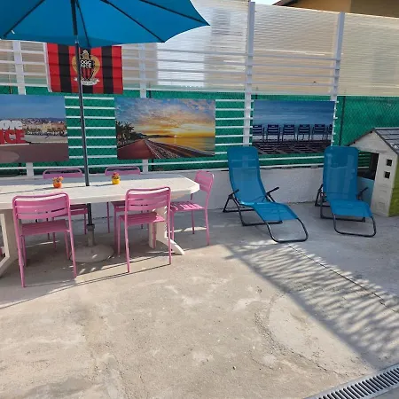 Villa Maison A Et Sa Terrasse Exposee Sud
