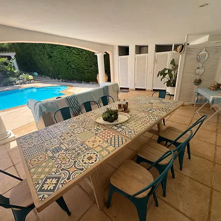 Exceptionnelle Propriete Luxe, Elegante Et Chaleureuse Villa