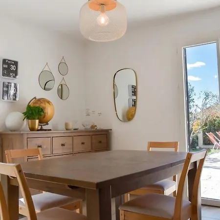 Holiday home Havre De Paix Avec Piscine Sur Les Hauteurs De Nice