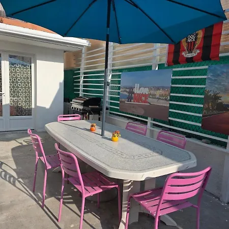 Maison A Et Sa Terrasse Exposee Sud Nice