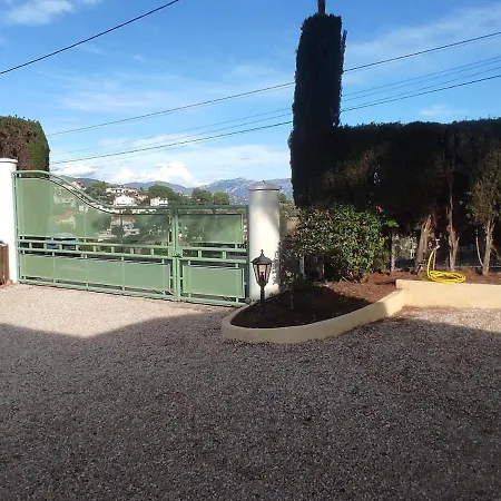 Villa With Gorgeous View *