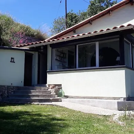 Maison Et Jardin Sur Les Hauteurs De