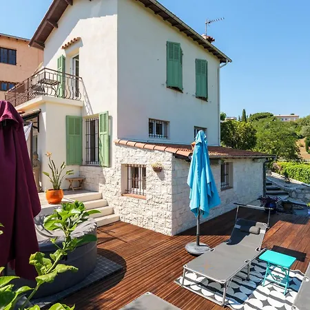 Charming Sea View With Jacuzzi And Private Garden Villa
