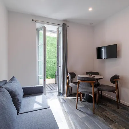 Aparthotel Maison Asteria 3*