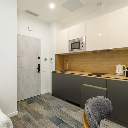 Maison Asteria Aparthotel 3*