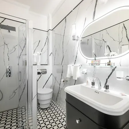 Le Cote D'azur Art Deco Apartment *