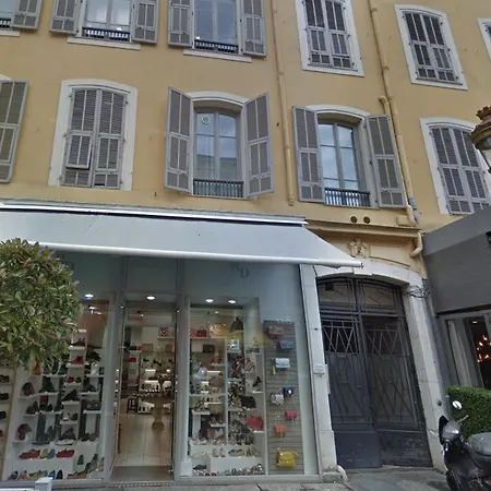 Carre D Or 2 Pieces Climatise Proche Apartment Nice