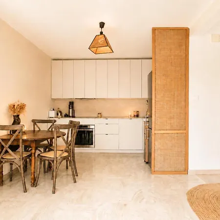 Apartment Sunny Terrace With Great View- Port, & Garibaldi- 3 *