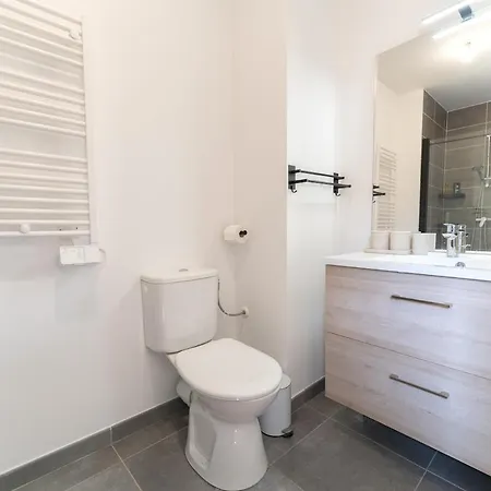 Bright With Terrace And Wi-fi Apartment Nice