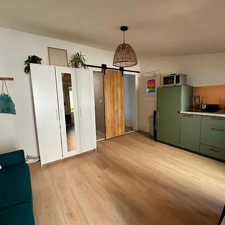 Apartment - Beautiful 5 Min From La Promenade Des - *