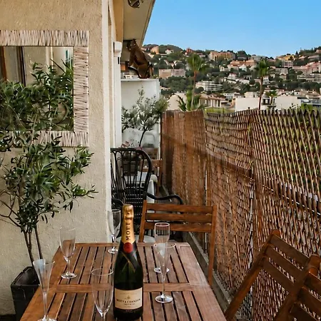 Apartment Sunny Terrace With Great View- Port, & Garibaldi- 3