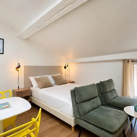 Apartment Proche De La Gare Nice