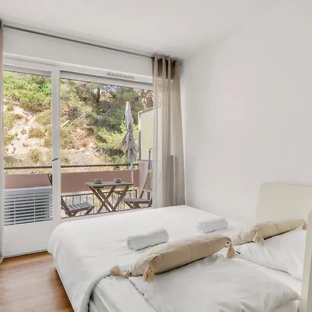 Apartment Cosy & Quiet With Ac And Balcony With A View Of Nature *