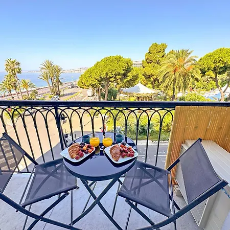 Apartment Elegant Seafront Loft Old Town Nice