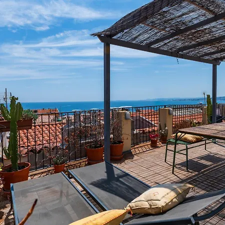 Old Town, Floor, Sun Deck Terrace With Large Sea Views * Nice