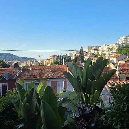 Apartment Charming House With Sea View In *