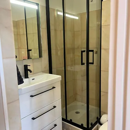 Apartment Piscine Tennis Climatisation Fabron Nice