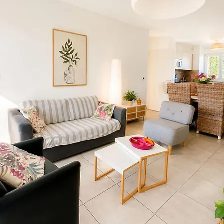 Apartment Beautiful Flat With Terrace & Parking Marseille Nice