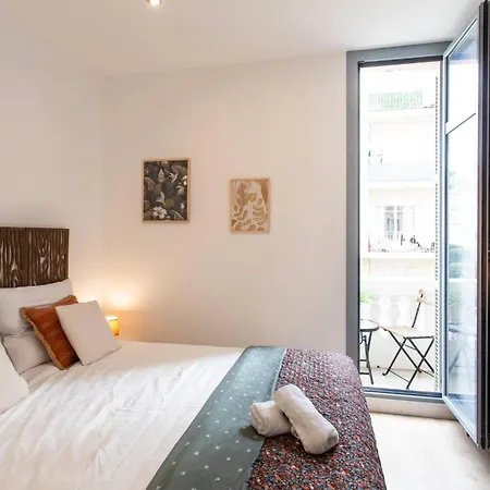 L23 Staywizus - 1 Bdr Shakespeare 2 Balconies - Clim & Wifi *