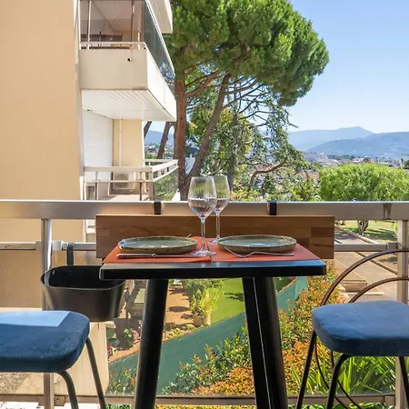 Apartment Piscine Balcon Et Calme