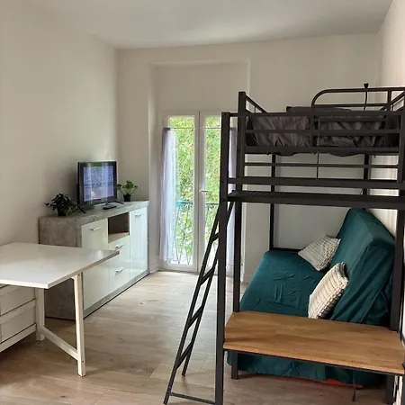 Ideal For A In Nice